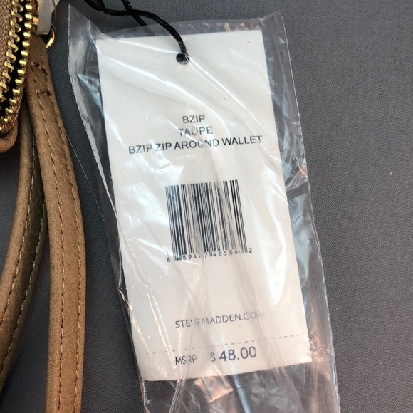 Steve Madden Zip around logo Wallet taupe - Picture 11 of 16